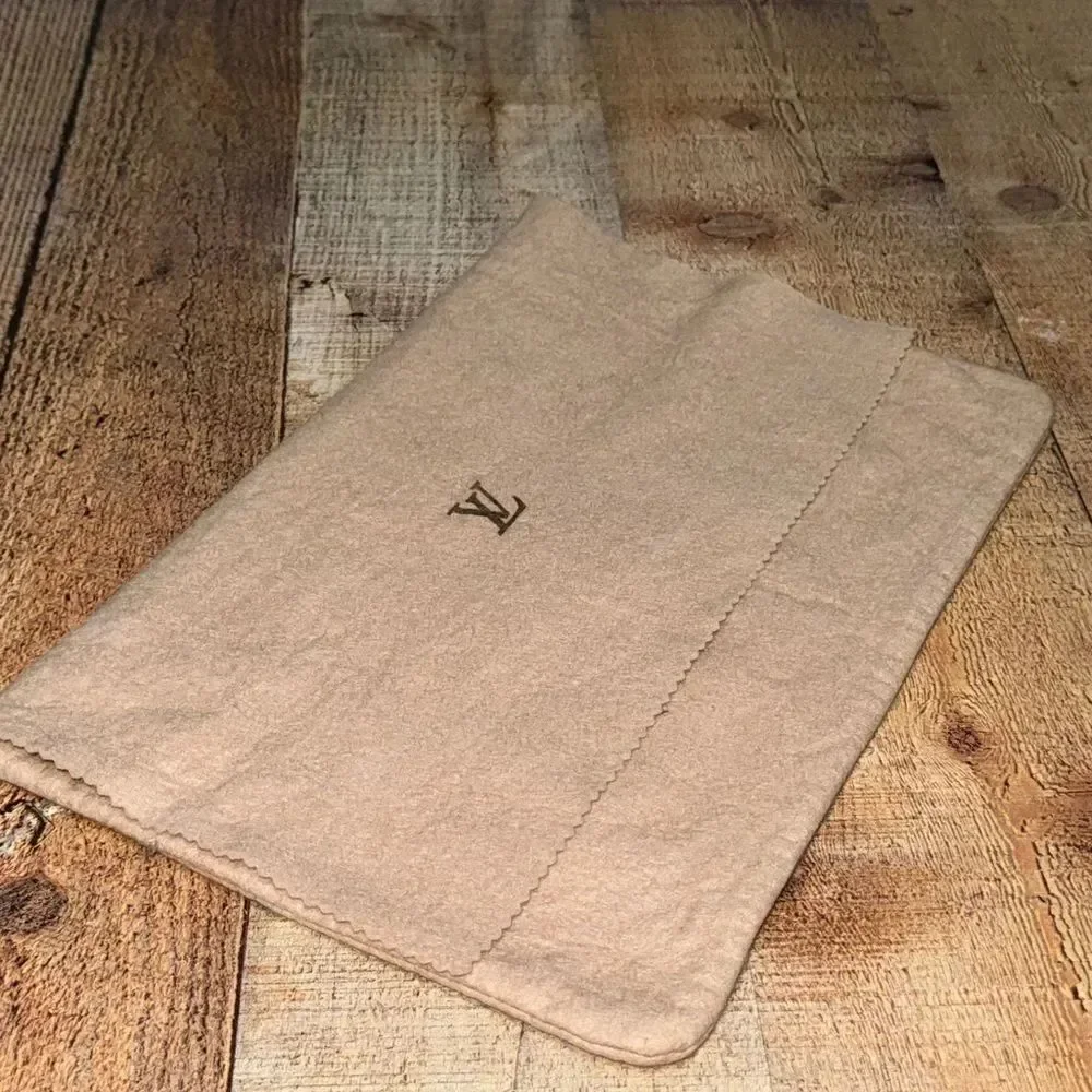 Vintage and Rare Authentic Louis Vuitton Medium Fold Over Dust Bag Beige